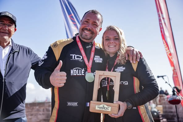 Richard Kolle-Eloise Duchaine sur le podium au Maroc.